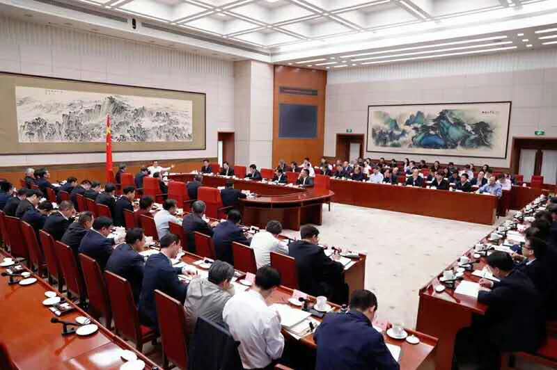 热烈：豵m球盟会·(中国)球盟会精密仪器参加李克强总理组织的《关于企业税负改革座谈会》